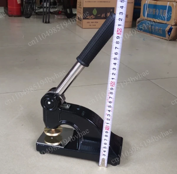 Extra large steel stamping frame, manual pressure stamping machine, labor-saving