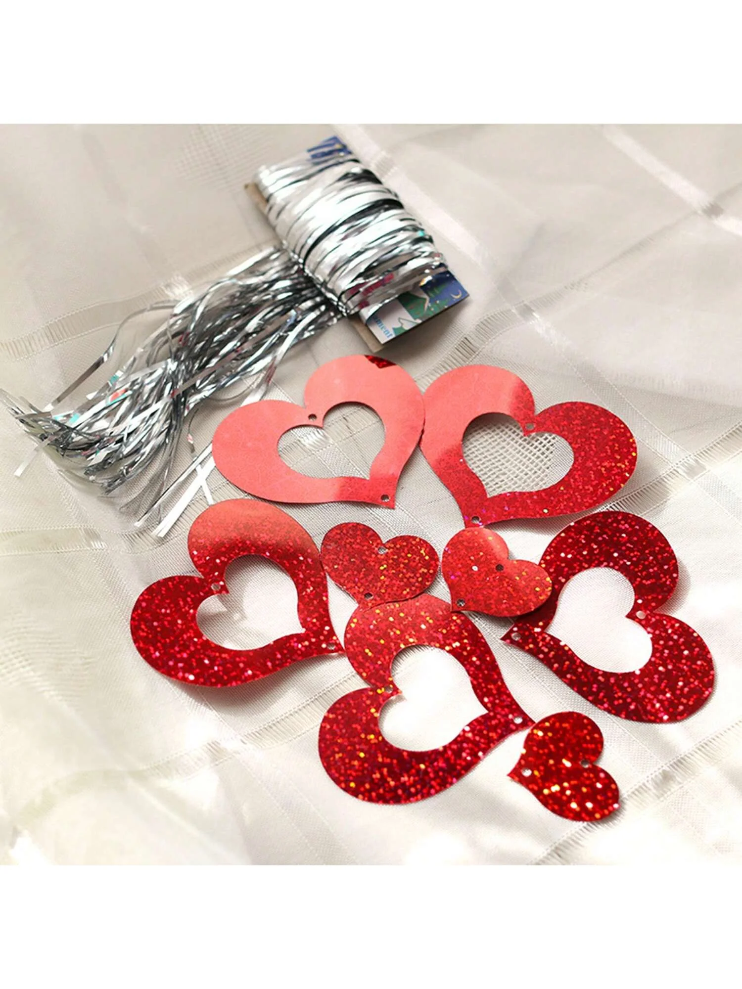 100pcs Red Love Ceiling Pendant Birthday Party Wedding Scene Decoration Props