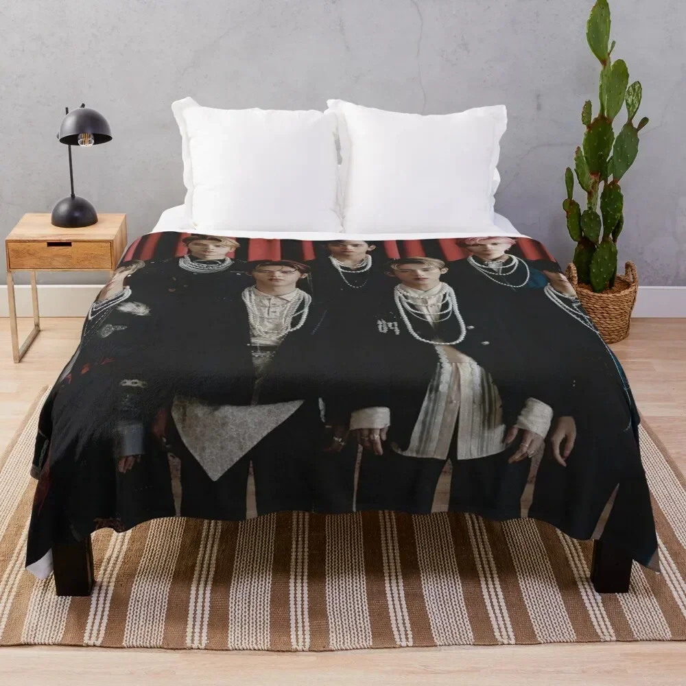 

WAYV - KICK BACK Throw Blanket Blankets Sofas Of Decoration Soft Big Hairys Warm Blankets