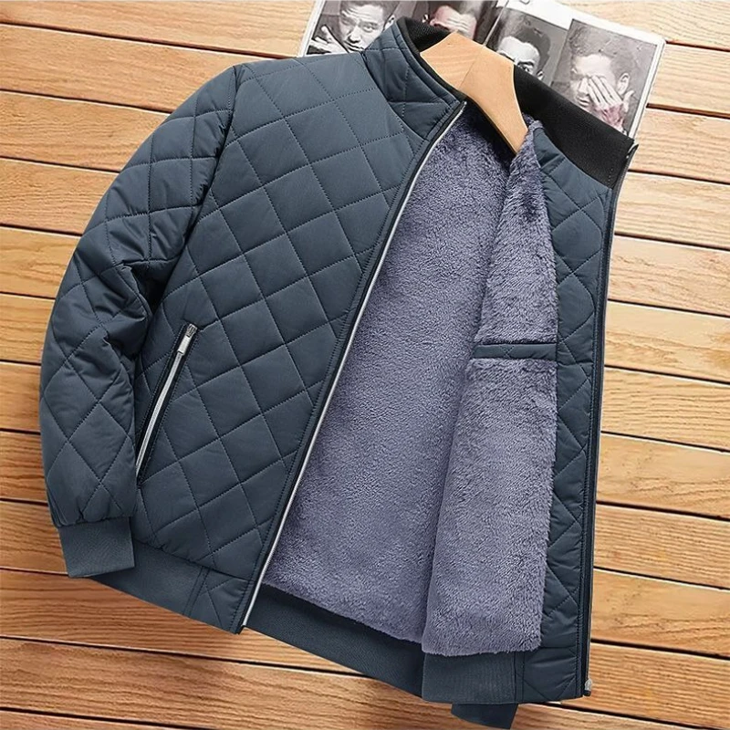 ​Heavy Duty Men's Quilted Cotton Coat Loose Fit Winter Jacket with Inner Fleece for Cold Weather​