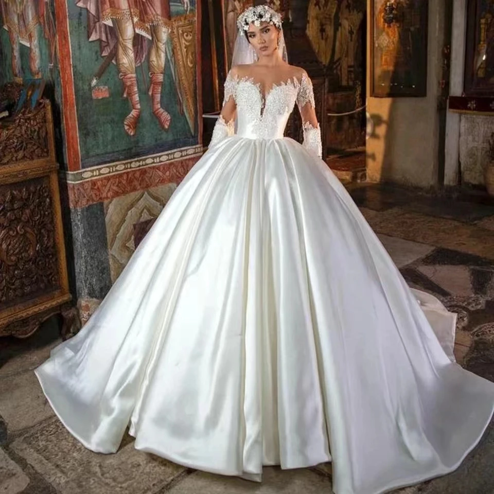 

Customized Vintage Ball Gown Satin Wedding Long Sleeves V Neck Bridal Dress Church Long Train Plus Size Wedding Gown