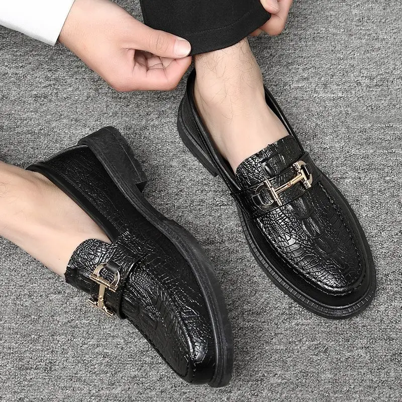 

Мягкие лоферы без шнуровки с круглым носком на толстой подошве, кожаная обувь для мужчин, летняя распродажа, элегантная дизайнерская мужская повседневная обувь в стиле ретро по низкой цене