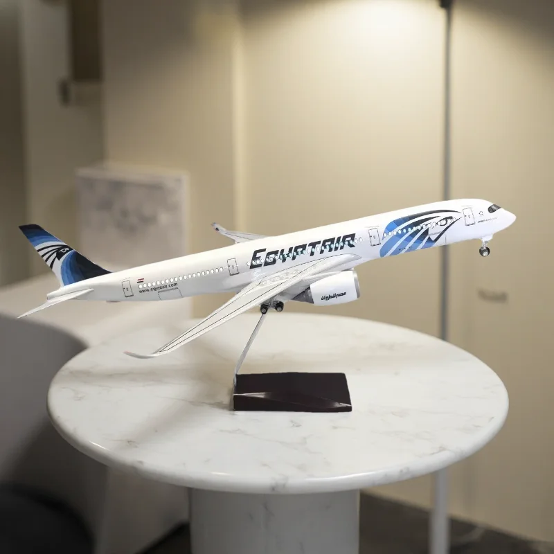 A350 Egypt Airways Aircraft Model 47cm 1:142 Scale Model Airplanes Resin Diecast With Stable Base Adults Fun Desktop Decoration