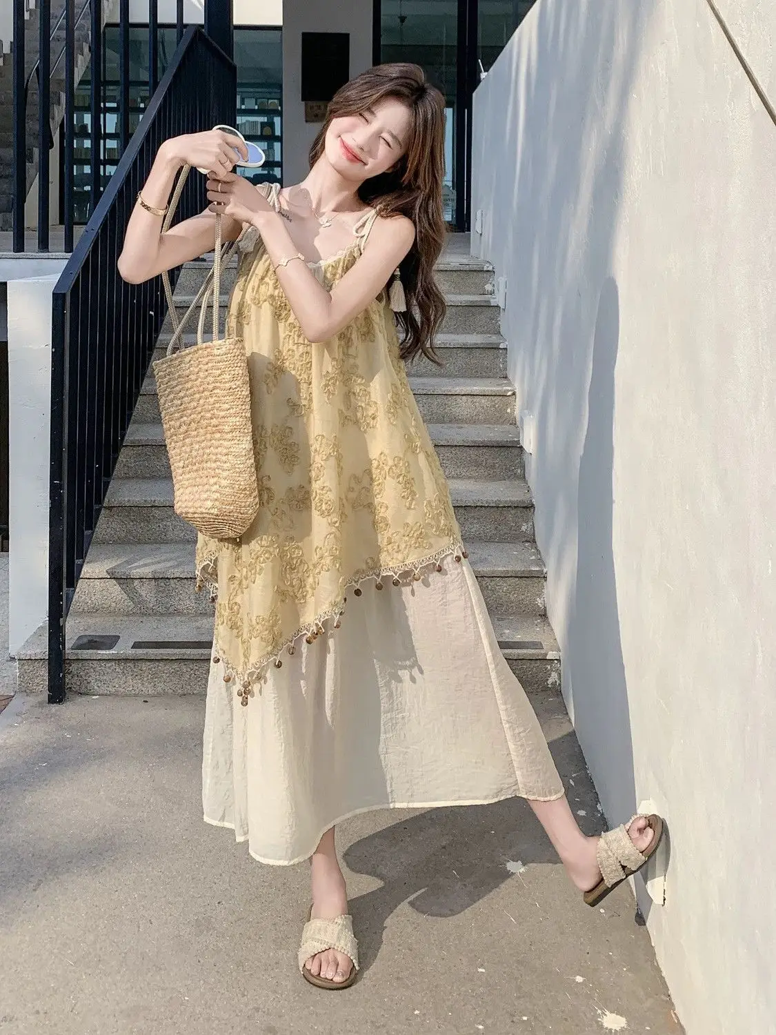 Duas peças emendadas temperamento suspender saia suspender vestido borla verão novo estilo beira-mar floral férias doce