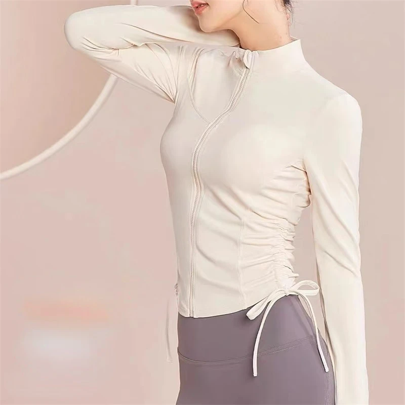 

2024 New Woman Yoga Shirts Push Up Pilates Running Training Fitness Top Winter Running Workout Sports Leisure Clothing Yoga Wear