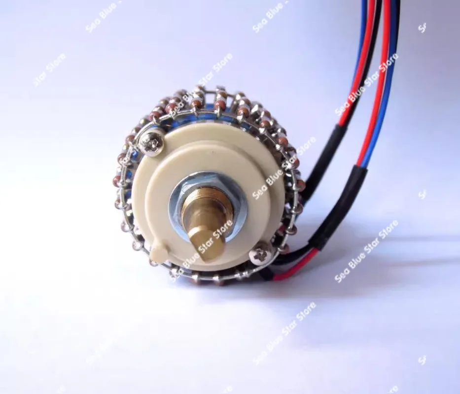 All Brown L-type Volume PotentiometerTaiwan-made Copper Shaft 24-speed Two-channel