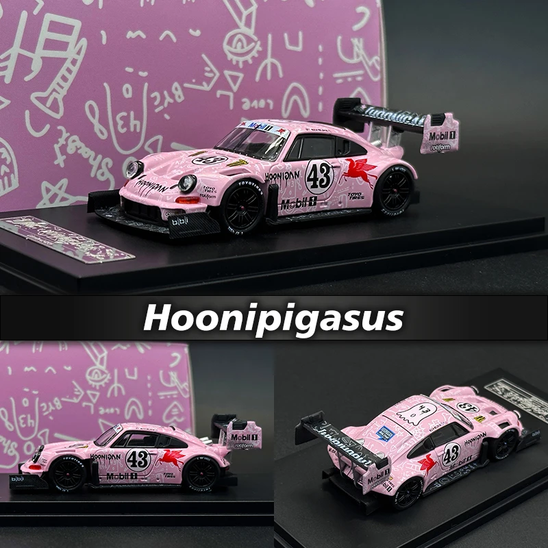 

TPC In Stock 1:64 Hoonipigasus Matte Pink Pig SVRSR Diecast Diorama Car Model Collection Miniature Toys