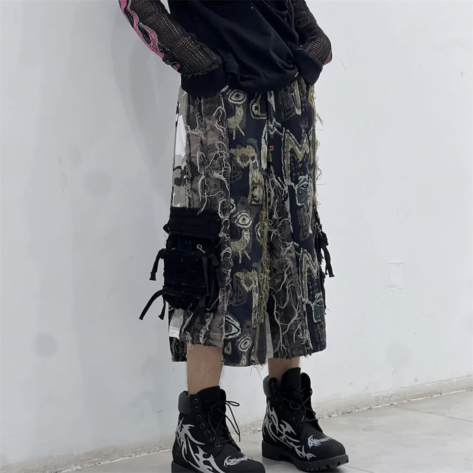 

Eye Print Camouflage Shorts Mens Streetwear Hip Hop Punk Y2k Wide-leg Pants Men Vintage Baggy Ripped Hole Calf Length Pant Male