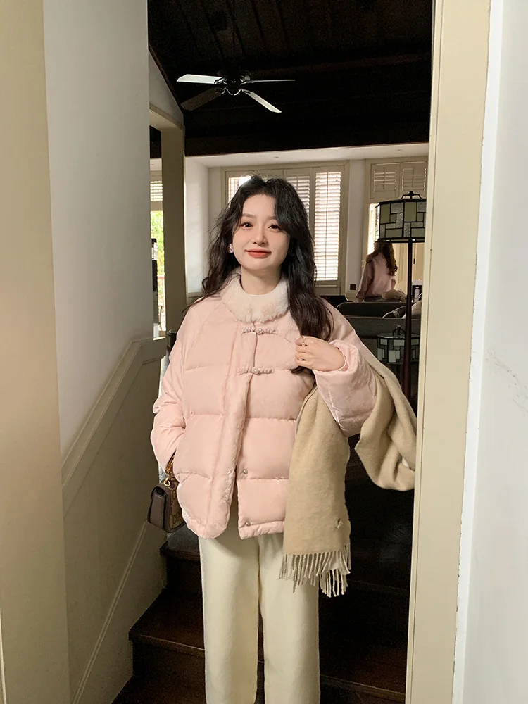 เสื้อคลุมขนกระต่ายกำมะหยี่นุ่มหวาน  คอลเลคชั่นใหม่สำหรับฤดูหนาว ให้ความรู้สึกหรูหรา แฟชั่นสำหรับผู้หญิง