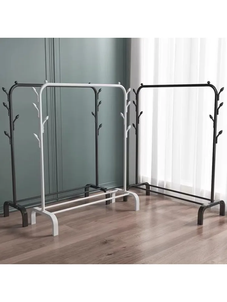 

Simple hangers for household use. Dormitory. Economical, sturdy and durable rental housing