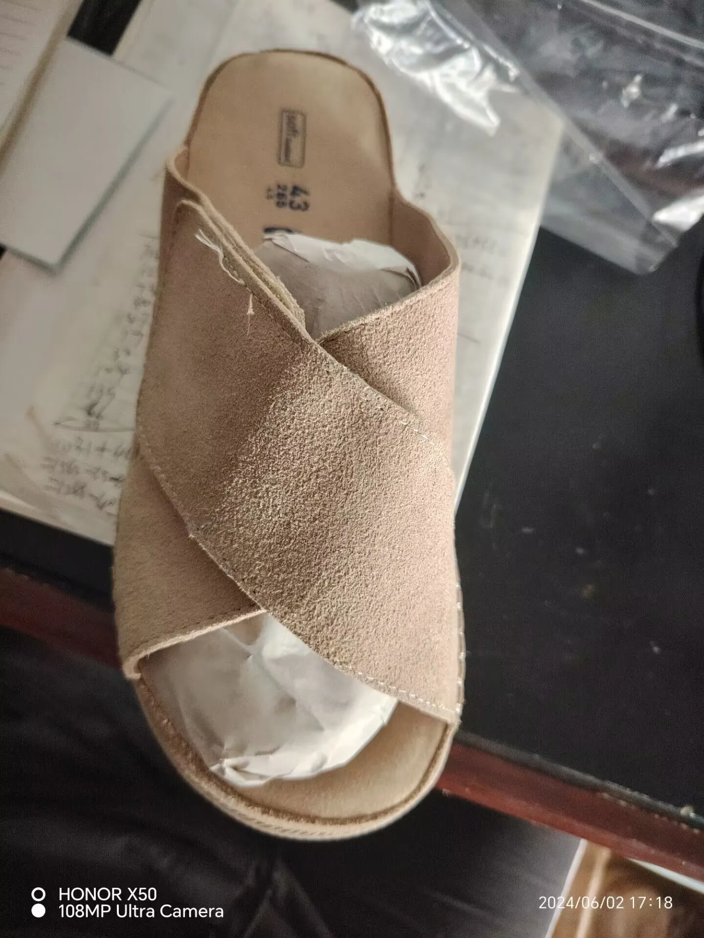 Men's Summer Outdoor Wear 2024 New Style Sandals Fashion High-End Leather Outdoor Wear Platform Slippers Women