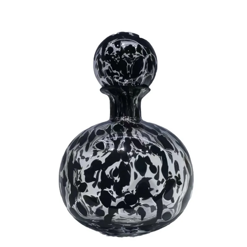 

Medieval French vase home leopard print art glassware model room living room light luxury high-end decorative ornament