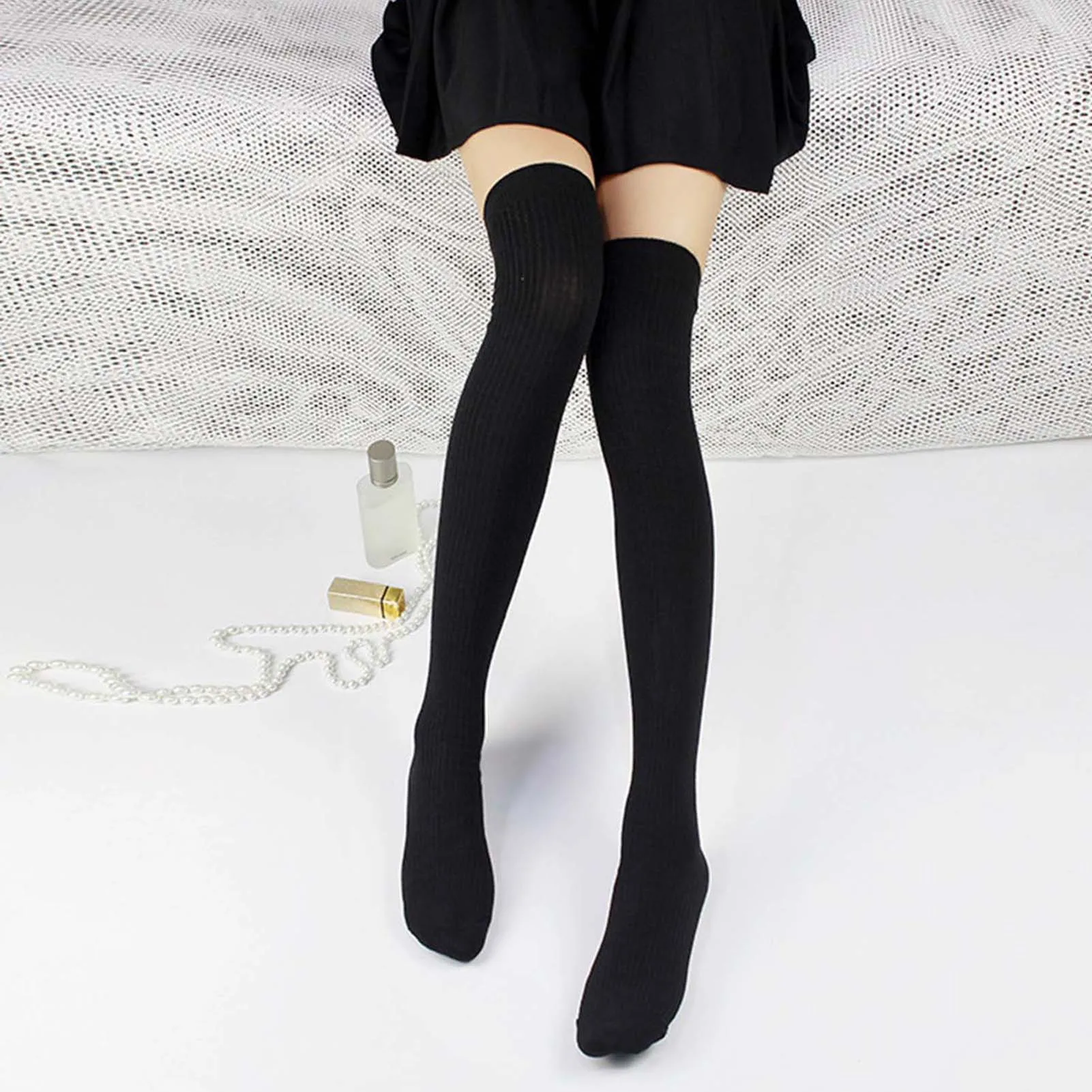 جوارب الركبة للنساء عمودي مخطط فوق بسط لينة الدافئة مضلع الفخذ العليا جوارب بلون الجوارب الطويلة