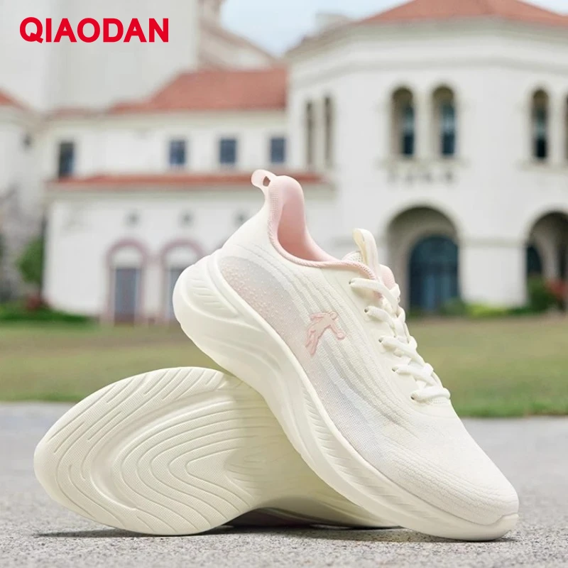 

QIAODAN Light Speed LITE-V2 Woman Runninfg Shoes Summer New Mesh Wearable Cushion Lightweight Female Sport Sneakers XM36240210