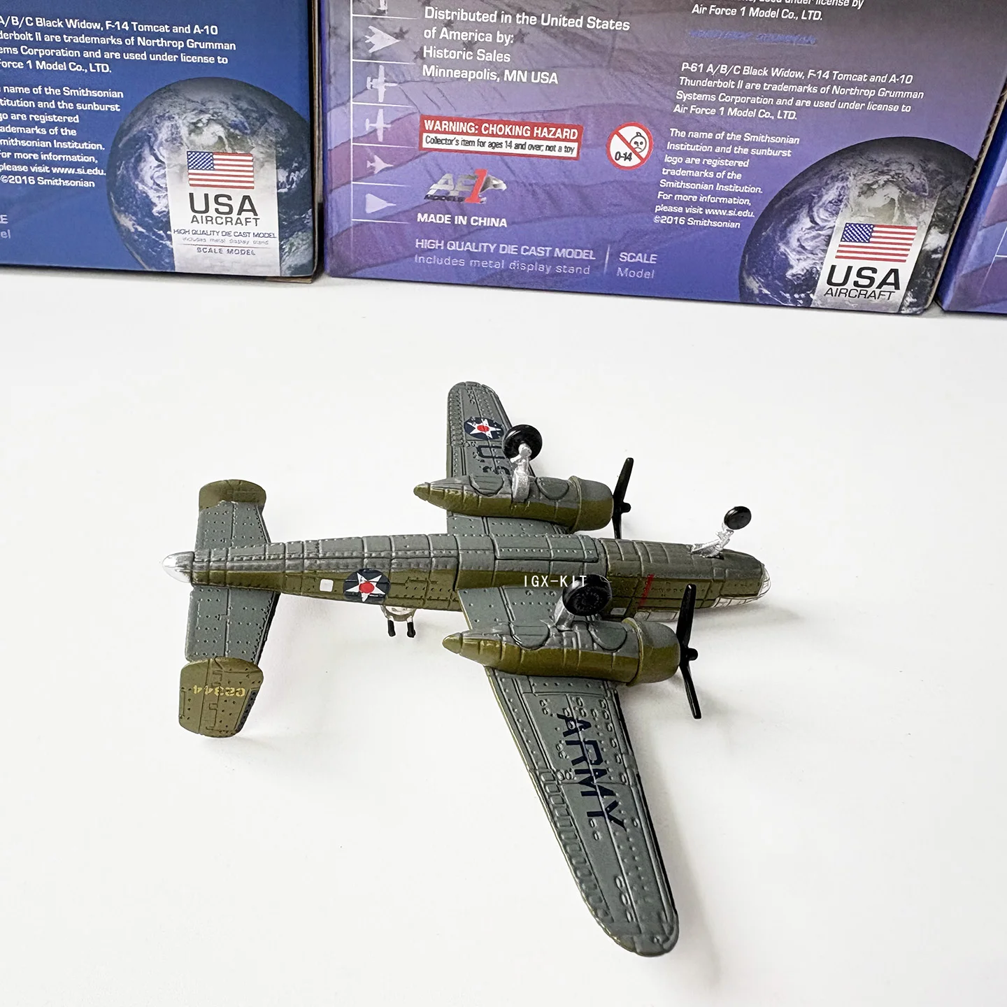1/200 Scale WWII U.S. B-25 Mitchell Bomber Fighter B25 Diecast Finished Military Plane Model Collection Gift Ornament view 5