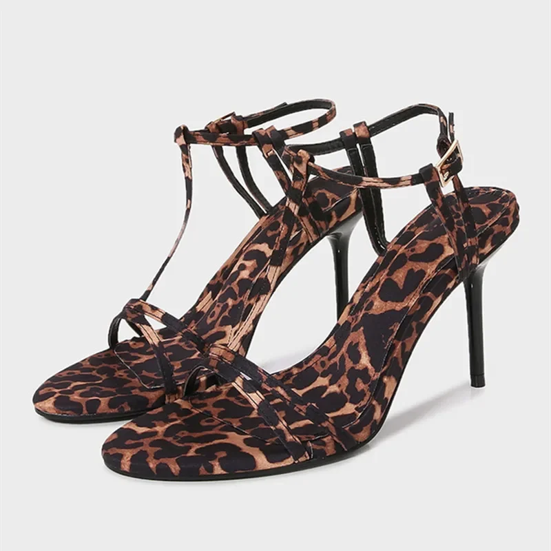 

Сексуальные леопардовые женские туфли на тонком высоком каблуке с узким ремешком, элегантные банкетные модельные туфли, женские модные брендовые сандалии с ремешком на щиколотке