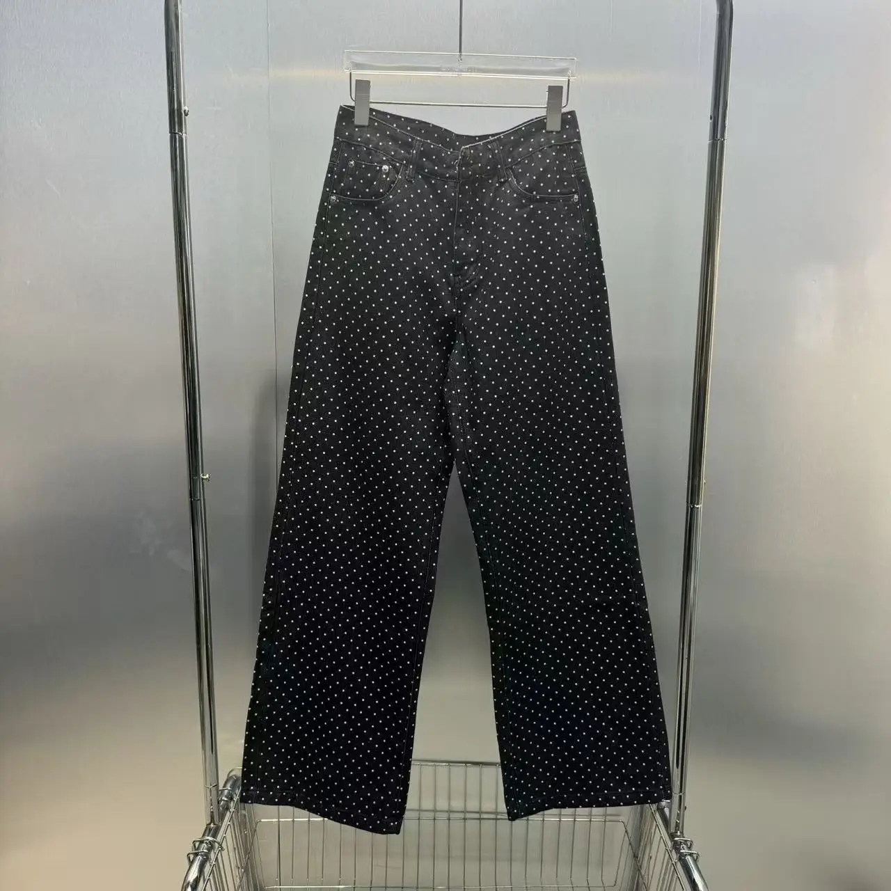 

High Waist Straight Leg Black Polka Dot Retro Denim Jeans Versatile Spring 2026 Ladies Fashion Cotton Classic Fit Jeans