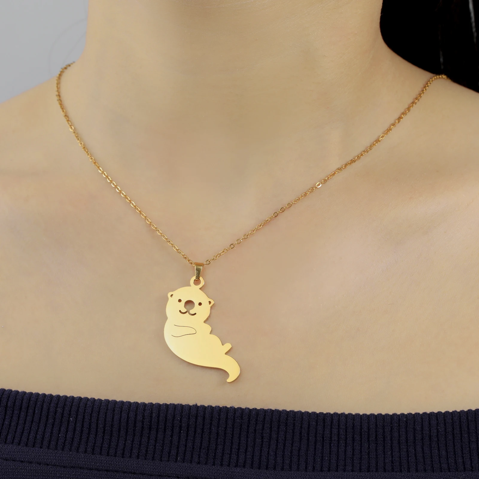 Cazador Stainless Steel Lying Sea Otter Pendant Necklace for Women Girls Necklaces Jewelry Birthday Valentine Gift Trend 2025