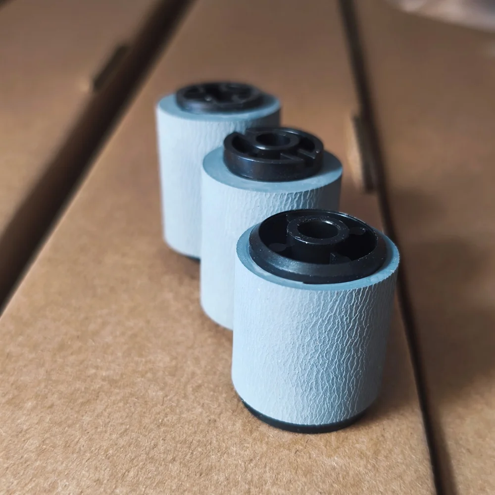 

6LA06886000 6LA06828000 Комплект ролика подачи захвата для TOSHIBA 550 555 556 650 655 656 755 756 810 855 856 520 523 557 600 603