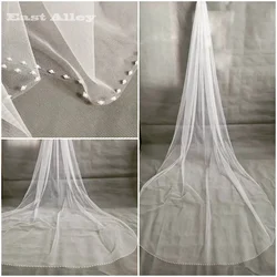 White Champagne Lvory 1 Tier Cathedral Wedding Veils Crystal Cut Edge Bridal Veil with Comb Beaded Veil Trim