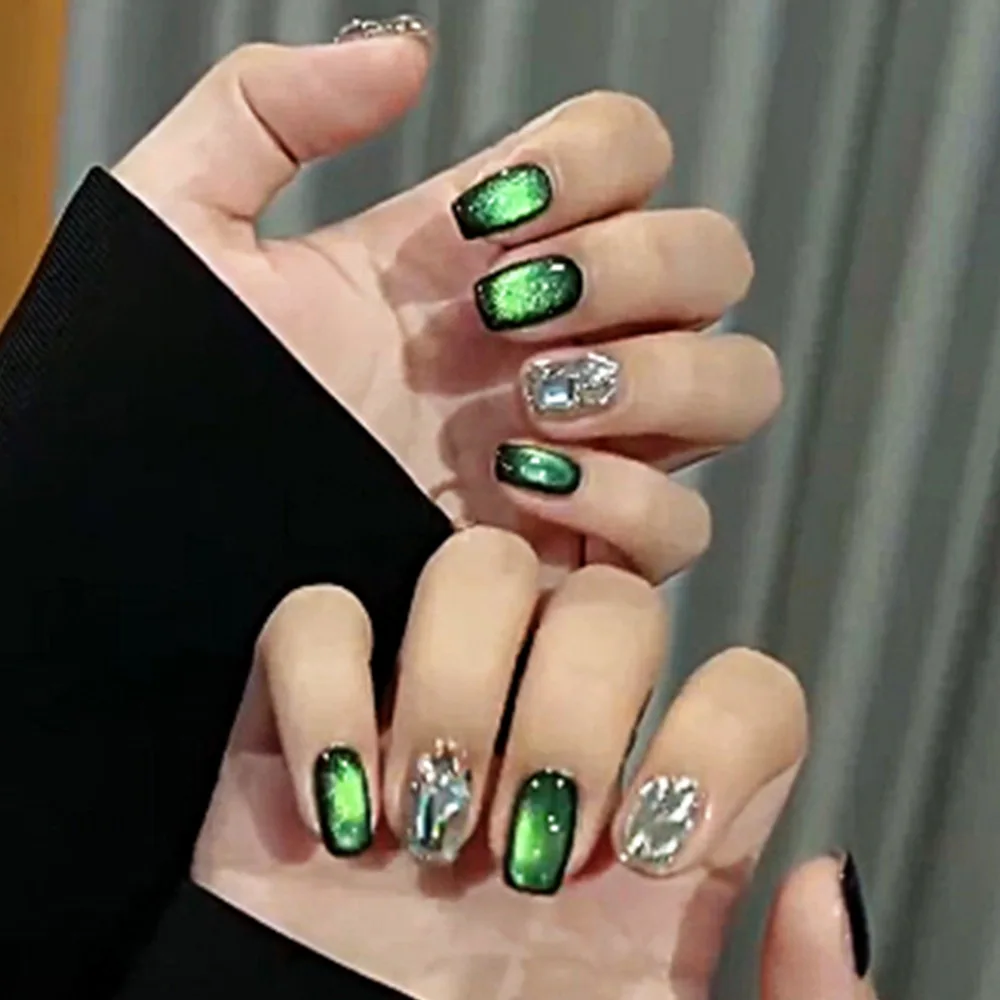 

24pcs Emerald Green Press on Nails Cat's Eye Fresh Flowers Manicure Wearable Nail for Women and Girls False Nail