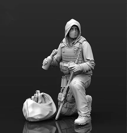 1/35 Resin Figures Model kits Agent lurker  Unassambled Unpainted