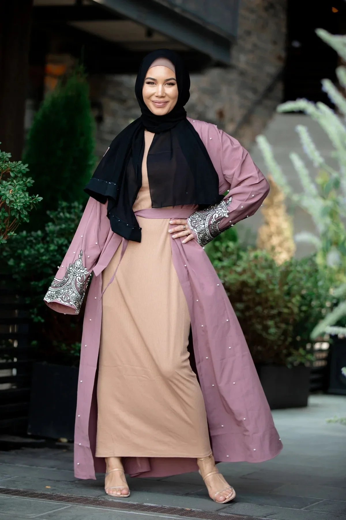 Embroidery Bead Open Abaya Dubai Turkey Kaftan Muslim Arabic Long Cardigan Abayas Dresses for Women Casual Robe Femme Caftan