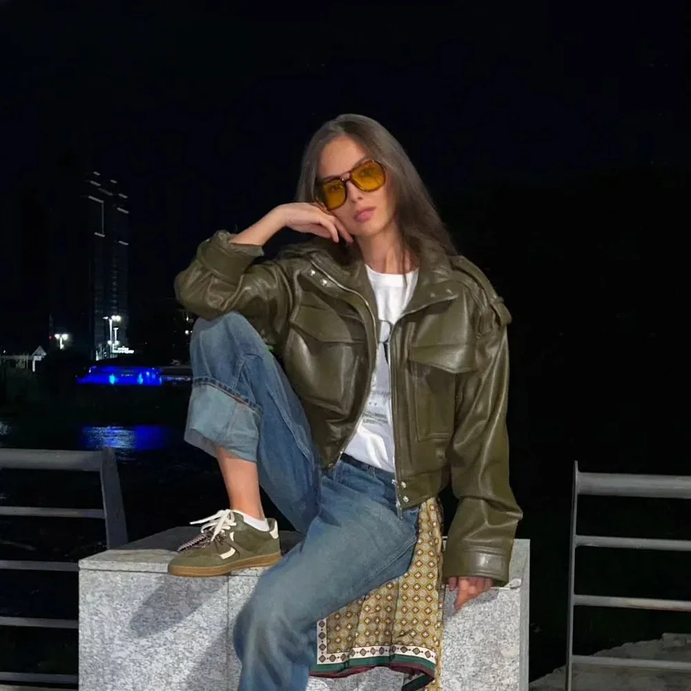 KONDALA 2025 Fall Winter Green Faux Leather Women Jackets Fashion Epaulet Zip Up Vintage Country Style Chic Ladies Jackets