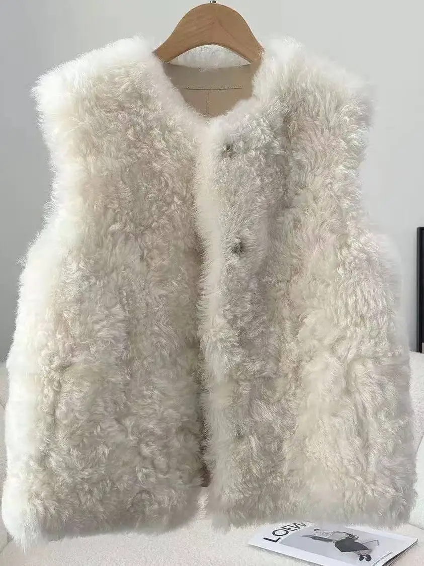 Faionable Lazy Sle Women's Jaet Young Sle Svel Lamb Fur Coat Loose Fit Warmth Daily Wear Chinese Brand EFL25