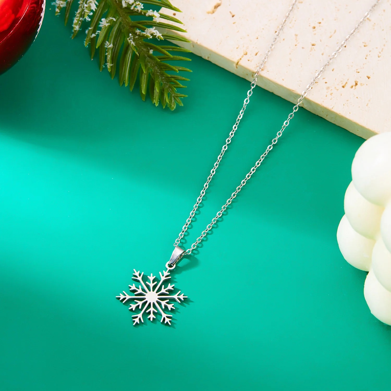 Minimalistische Weihnachts-Anhänger-Halskette aus Edelstahl für Frauen, Schneeflocke, Weihnachtsmann, Elch-Halskette, Freundschaft, Hochzeit, Party-Schmuck – Detail 27