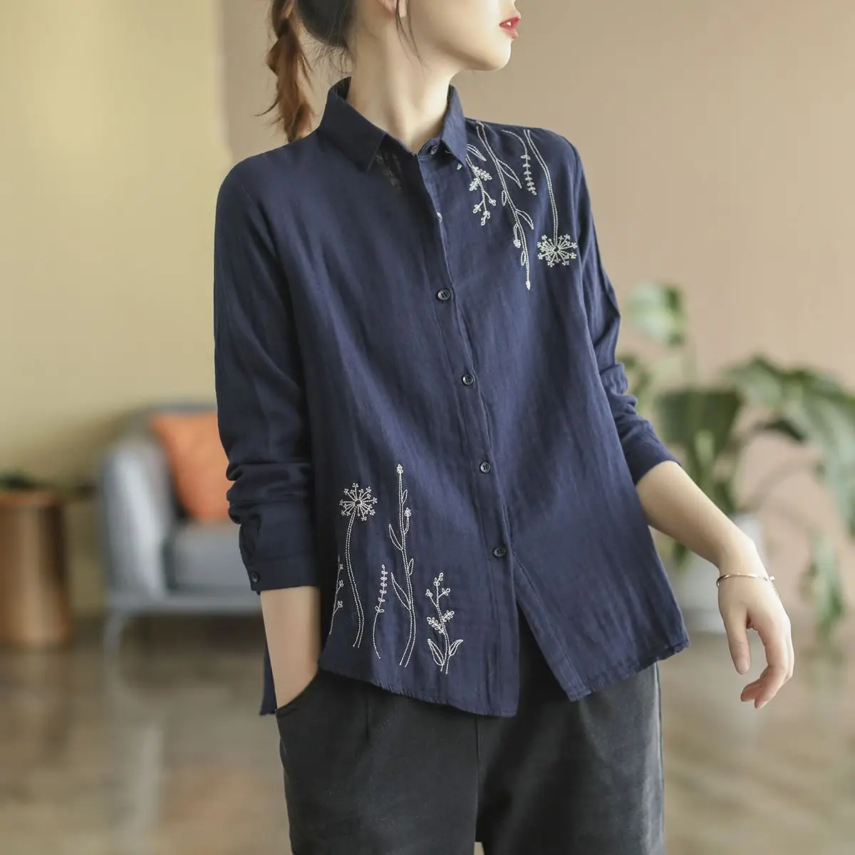 Cotton Women\'s Shirt Embroidery Elegant Blouse Long Sleeve Top Vintage Clothing Button Up White Shirts Ladies Office Outfit 2023