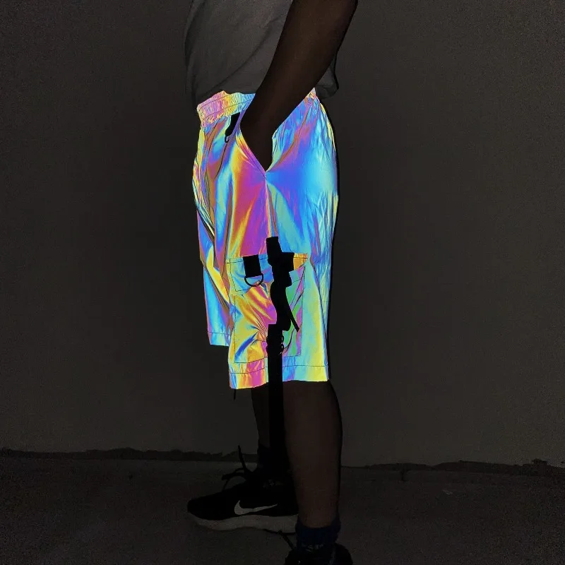 Nuevos pantalones cortos Cargo reflectantes de verano, ropa informal estilo Hip Hop para hombre, pantalones holgados Techwear, moda de venta al por menor, pantalones de pierna ancha que brillan