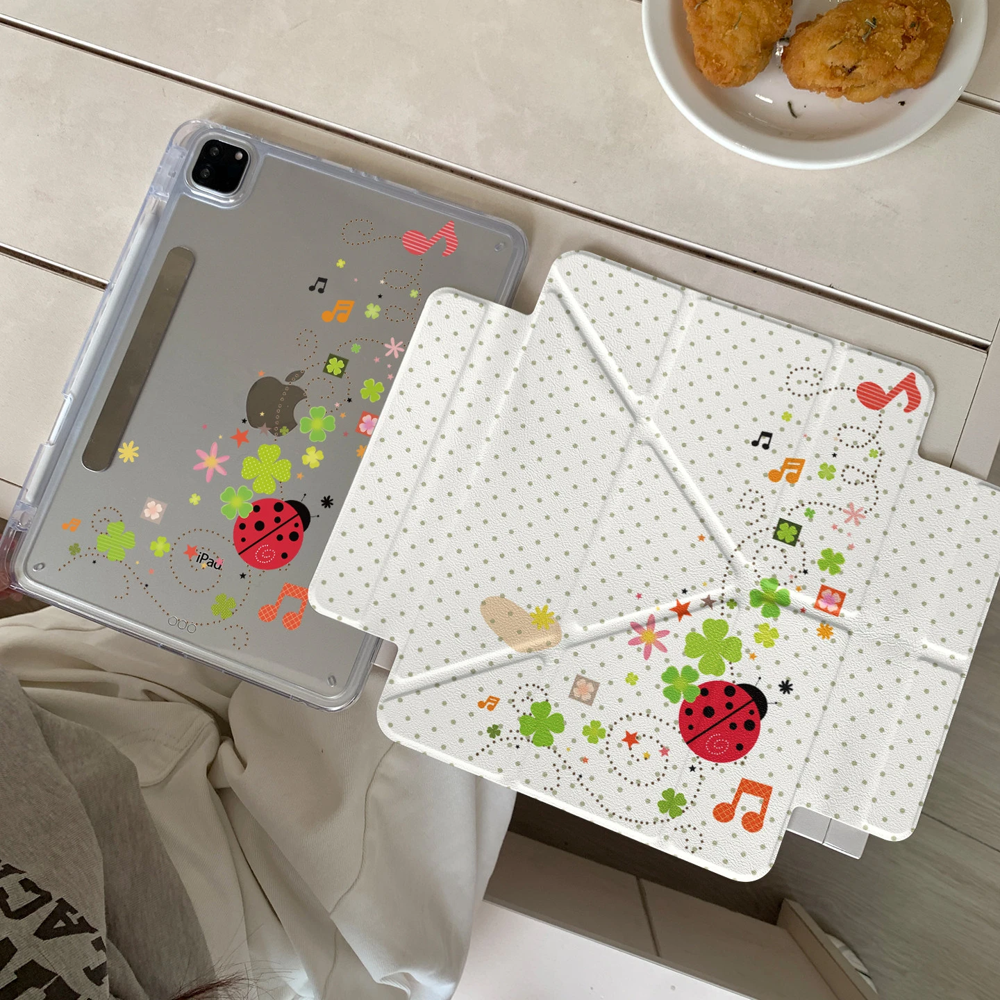 Lucky Four Leaf Clover Polka Dot LadybugCover For iPad Pro 13 11th M5 M4 12.9 A16 8 7 10th Air 11 M2 M3 Mini Split Tablet Case