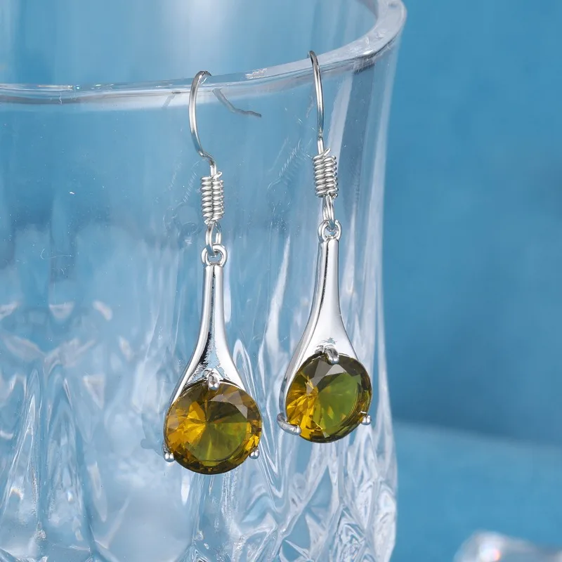 

Fashion Teardrop Simple Dangle Earrings Women Temperament Olive Green Elegant Engagement Earrings Jewelry Accessories