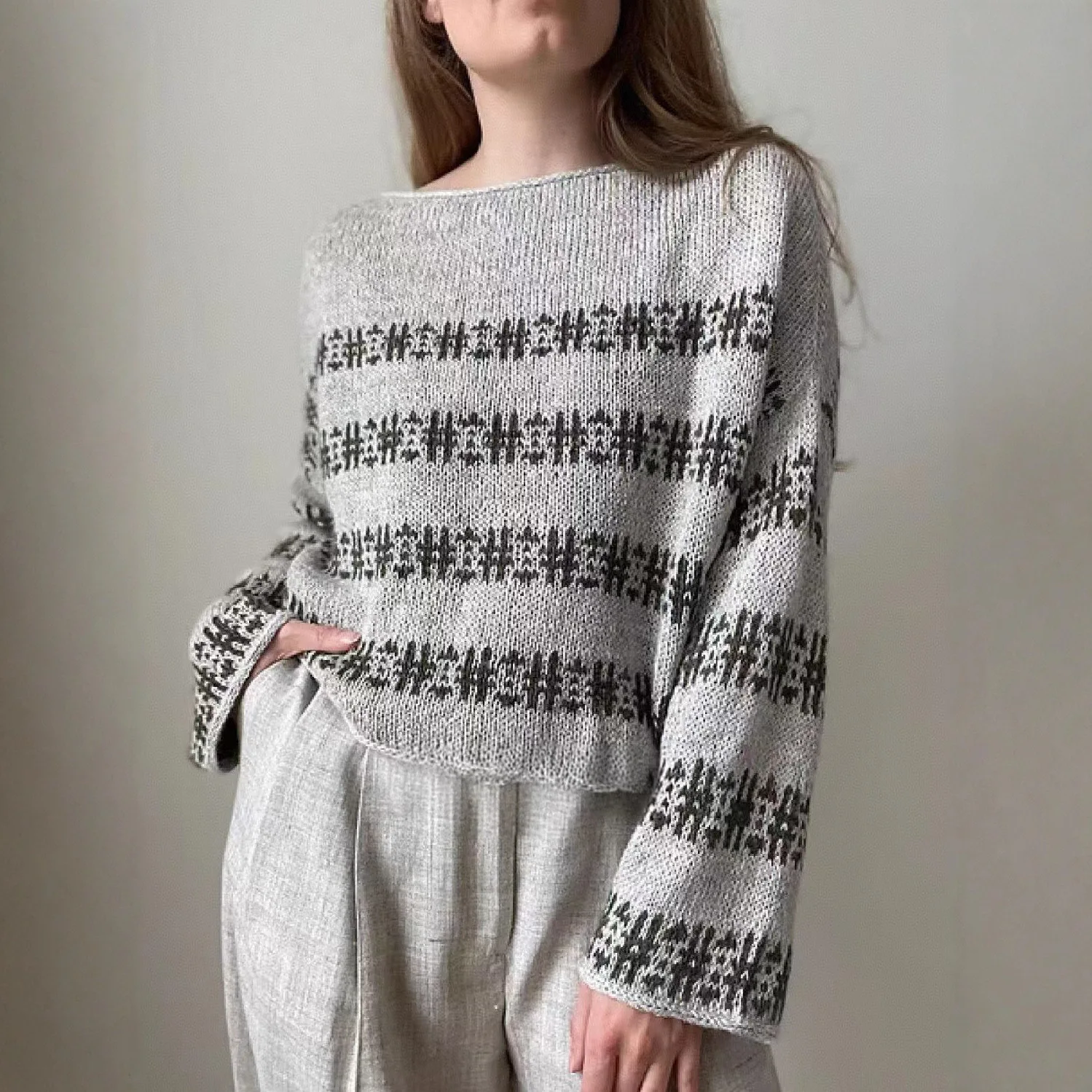 

Lazy Wind Contrasting Colors Jacquard Fine Wool Knitted Sweater Women's Clothing 2025 Autumn New Loose Design Niche Sweater