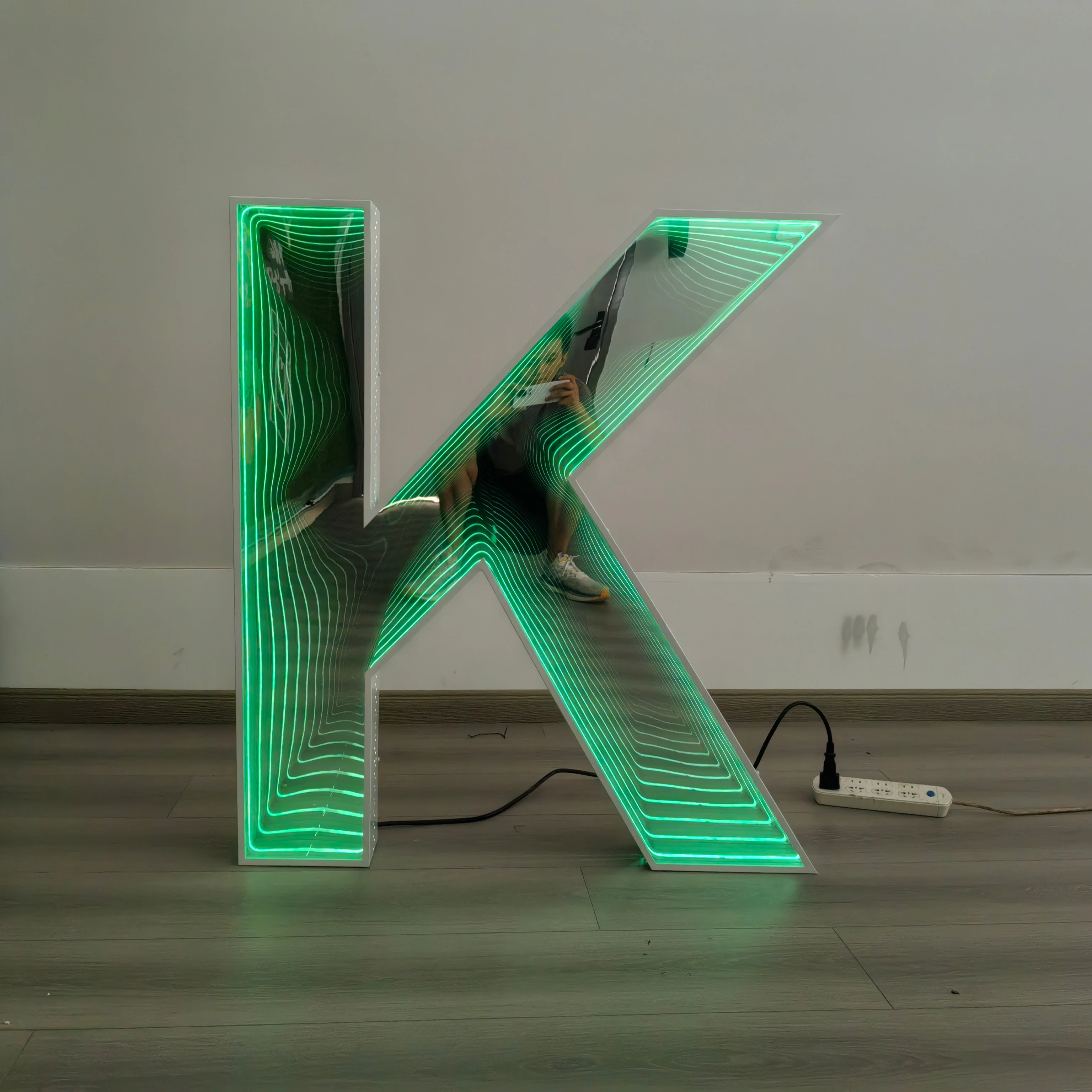 LED RGB Color Change Mirror Marquee Letters 3ft 4ft Acrylic Light Number Letter Birthday Party Wedding Outdoor Advertising OEM