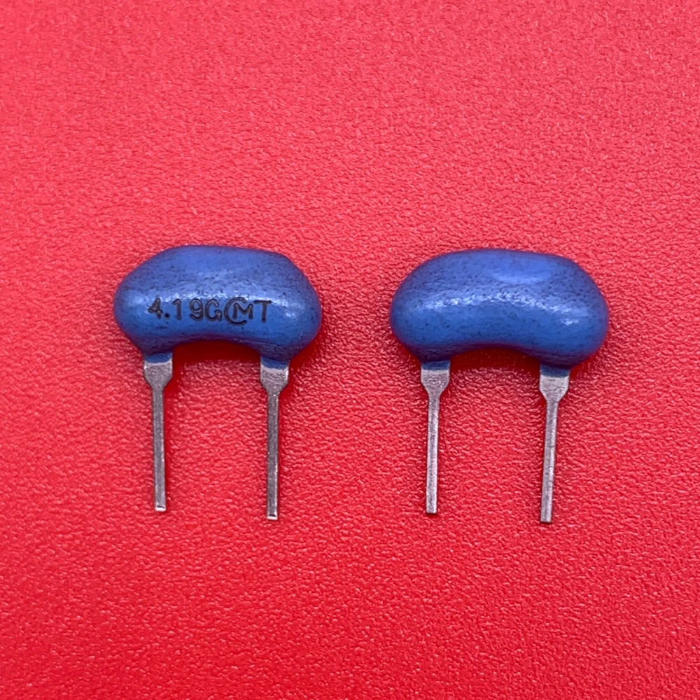 

100PCS/ original ceramic crystal oscillator CSALA4M19G55-B0 CSA4.19MG 4.19M straight plug two feet spot