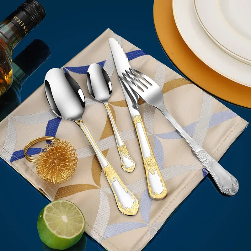 4Pcs Gold Embossed Knife Fork Spoon Retro Western Cutlery 410 Stainless Steel Cutlery Silverware Dinner Set