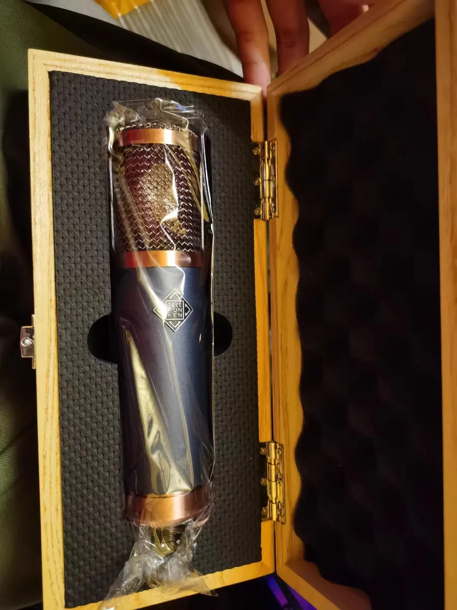 

The world's first germanium microphone, top-of-the-line DIY transistor microphone, official version.