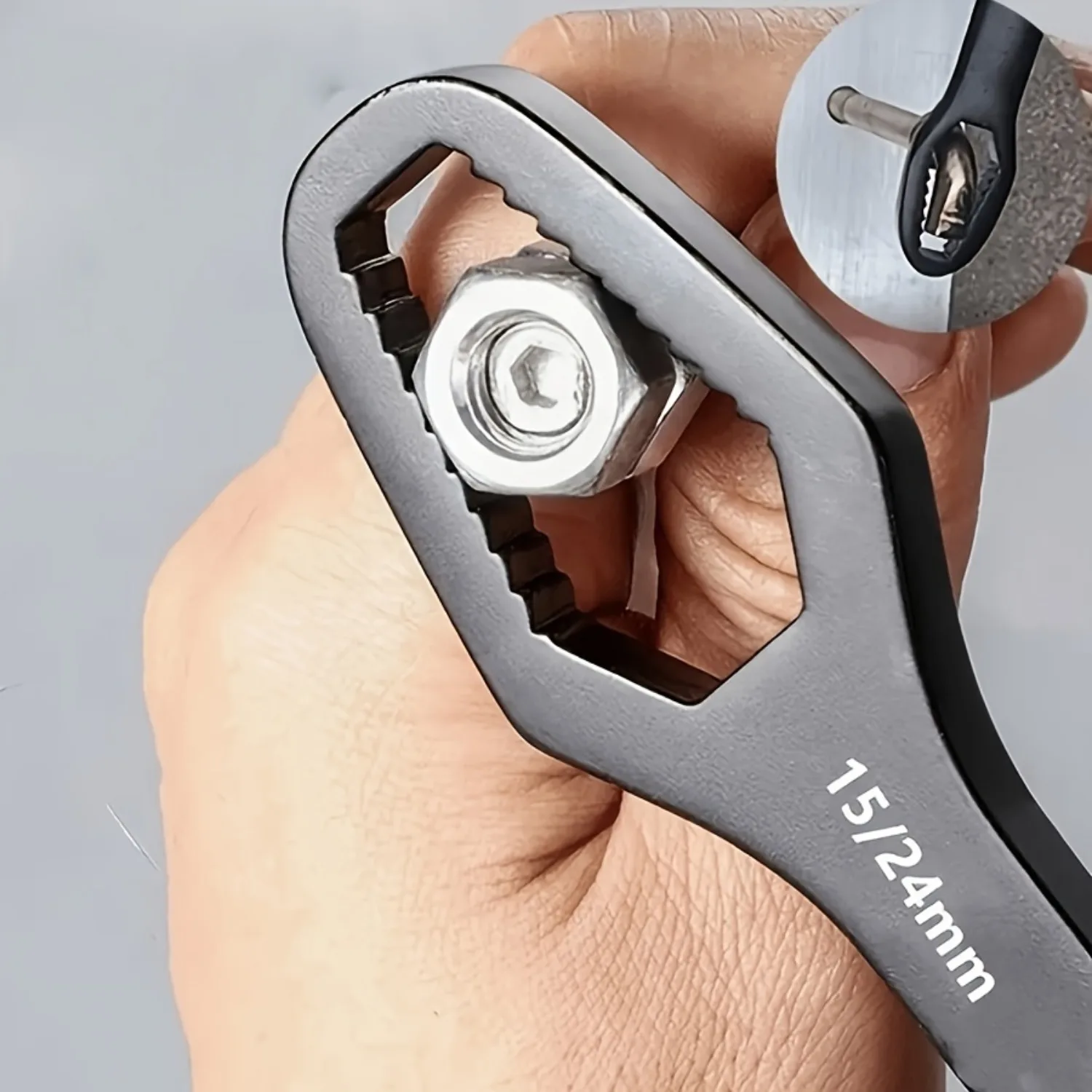 Double-Ended Adjustable Wrench, 3-17mm Universal Spanner for Auto & Household Repair image 2