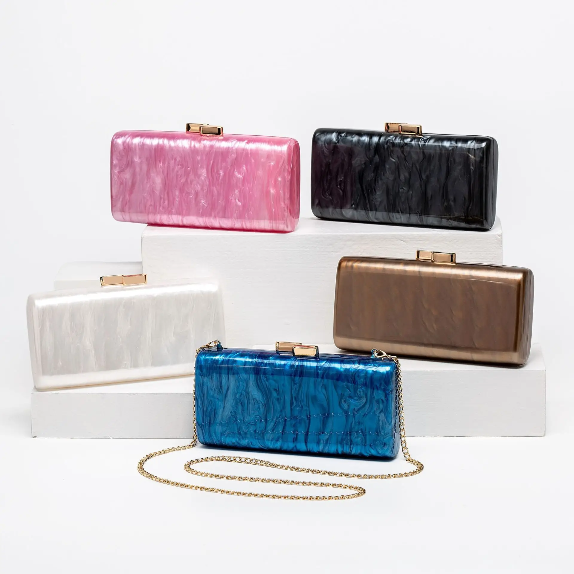 Schräg geformte Muschel-Acryl-Tasche, modische Clutch für Hochzeit und Abendessen – Detail 1