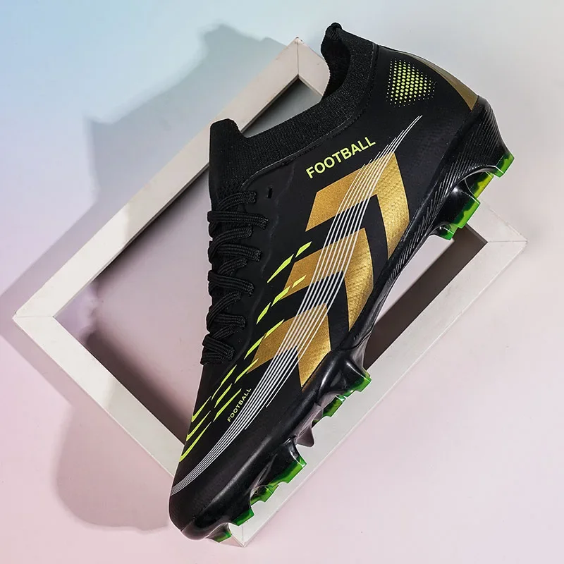 

New Men Football Boots Breathable Soccer Shoes Ultralight Training Professional Unisex Wholesale Indoor Futsal Drop Shipping