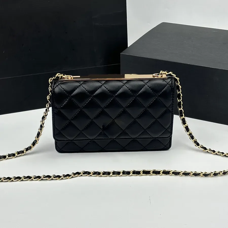 

diamond handbag Designer Caviar Handbag Fashion Evening Metallic Sheepskin cowhide Leather Golden chains silver chains Multiple