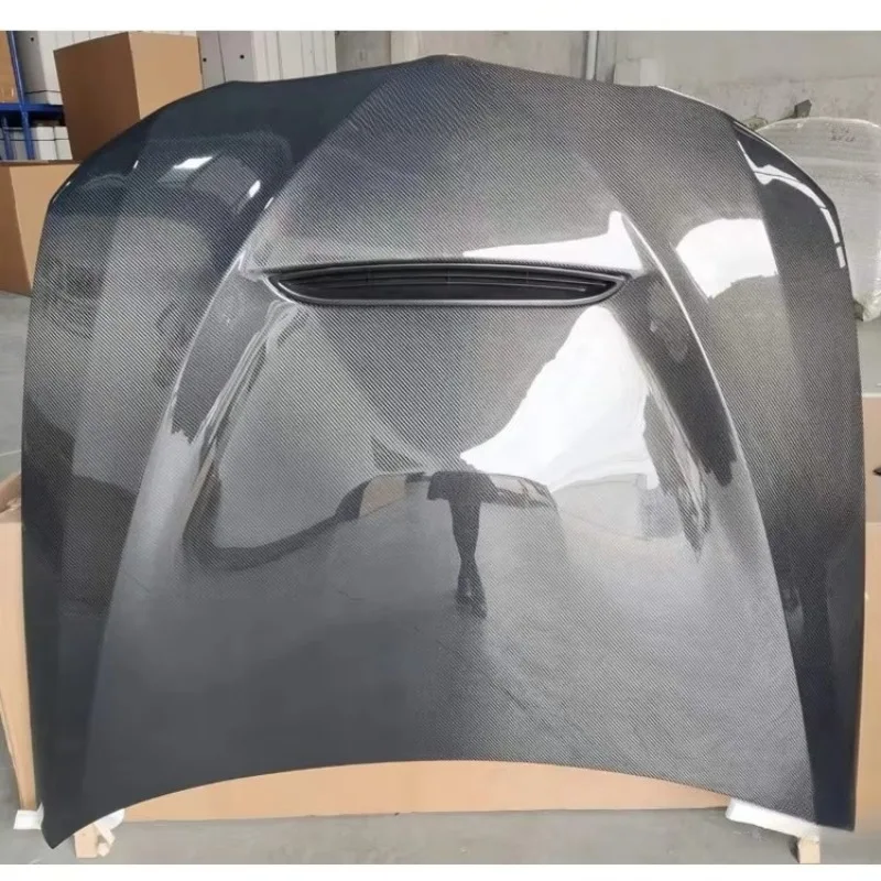 

Front Bonnet 3 Series E90 High Quality 2009-2012 GTS Style Bonnet Carbon Fiber