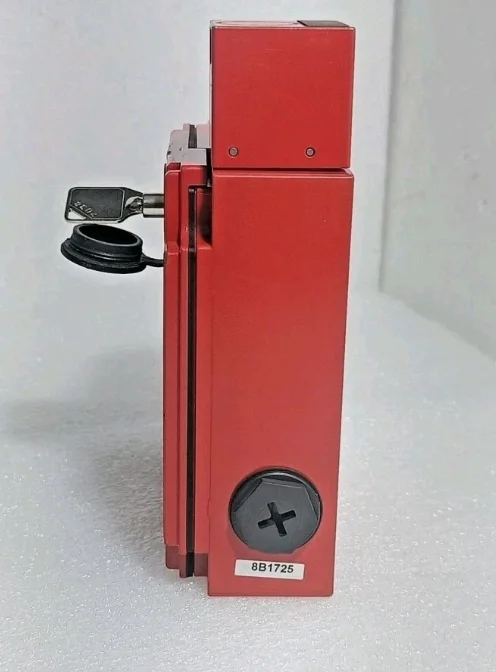 العلامة التجارية الجديدة الأصلية XCSE7311 مفتاح حد الأمان 24 التيار المتناوب/في صندوق الشحن السريع