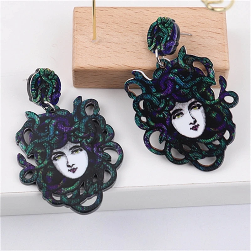 Devil Medusa-Snake Head Acrylic Earrings for Women Cool Mythology Gorgon Snake Hair Drop Earrings Gothic Jewelry Gift