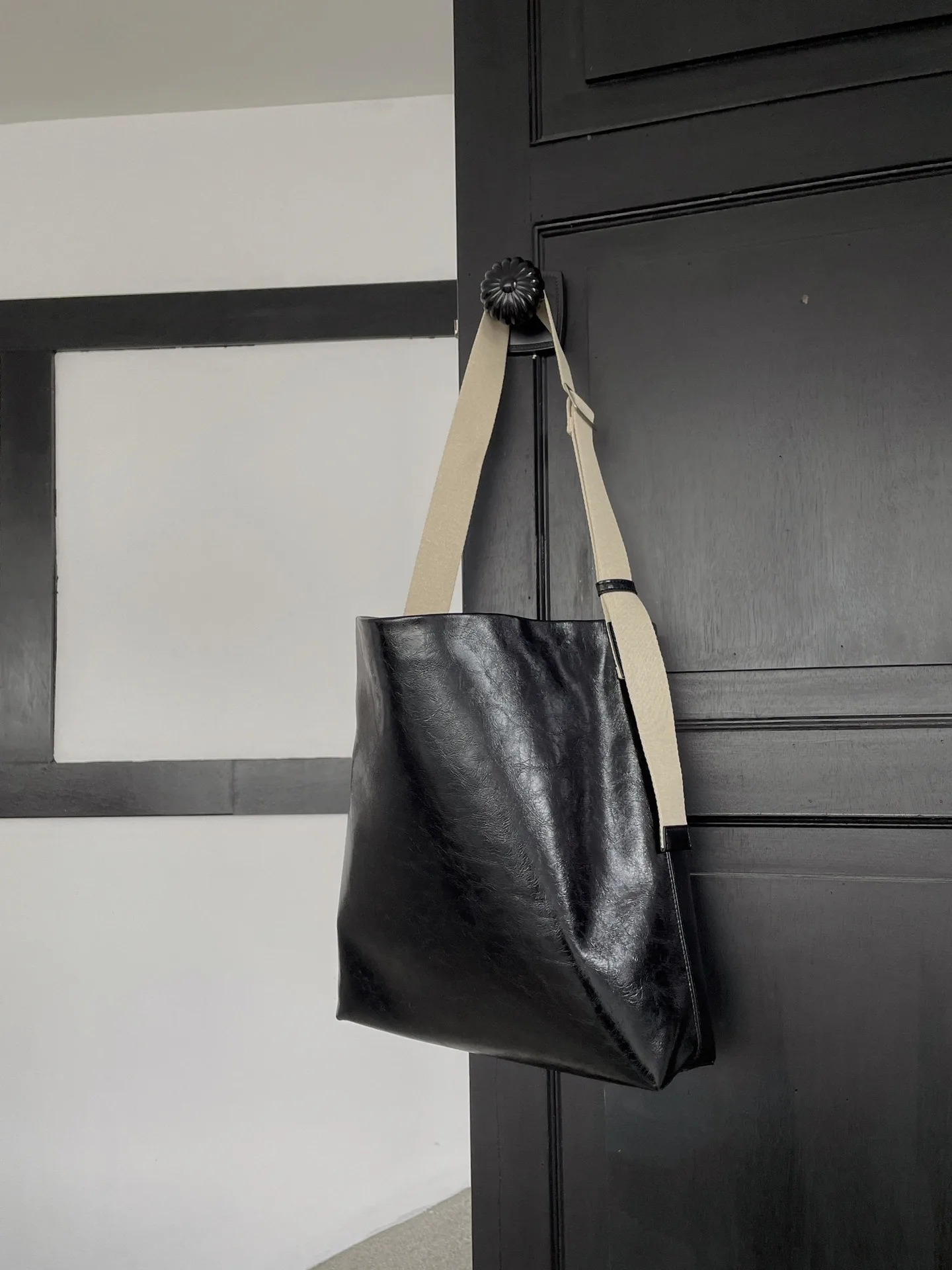 Withered-Bolso cruzado minimalista de un solo hombro para mujer, bandolera de cuero genuino, de gran capacidad