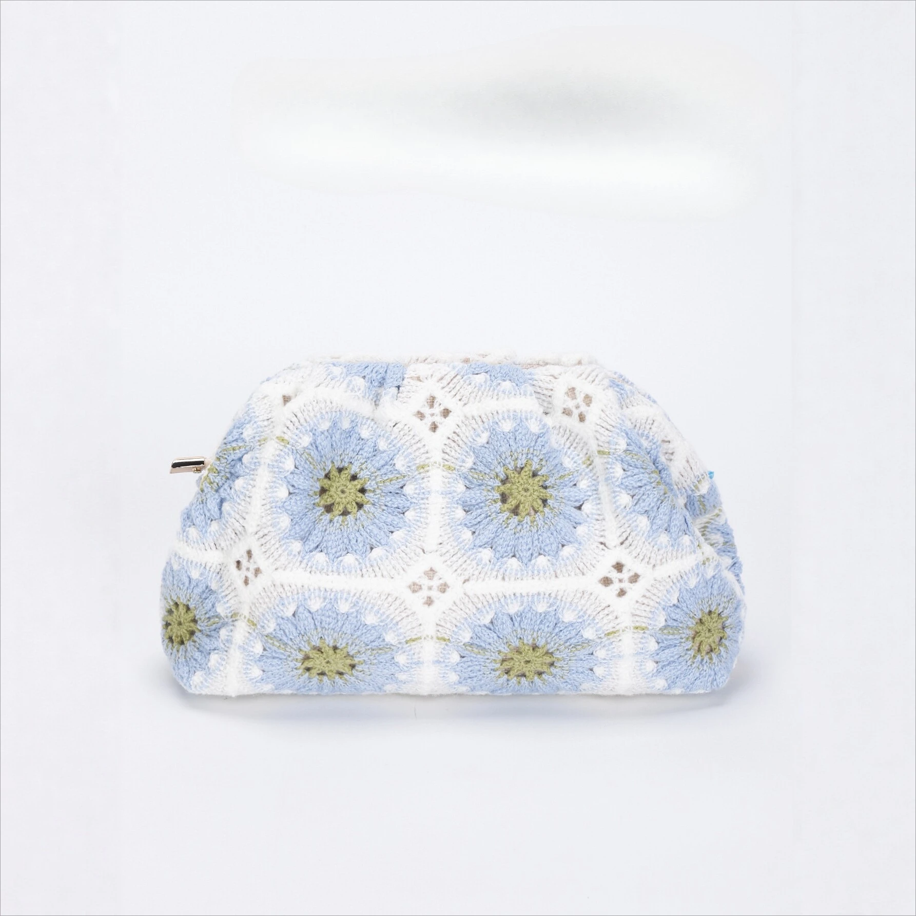 

Новая вышитая сумка-клатч для женщин, высококачественная плетеная сумка-облако, модная женская сумка из шерсти с цветочным узором.