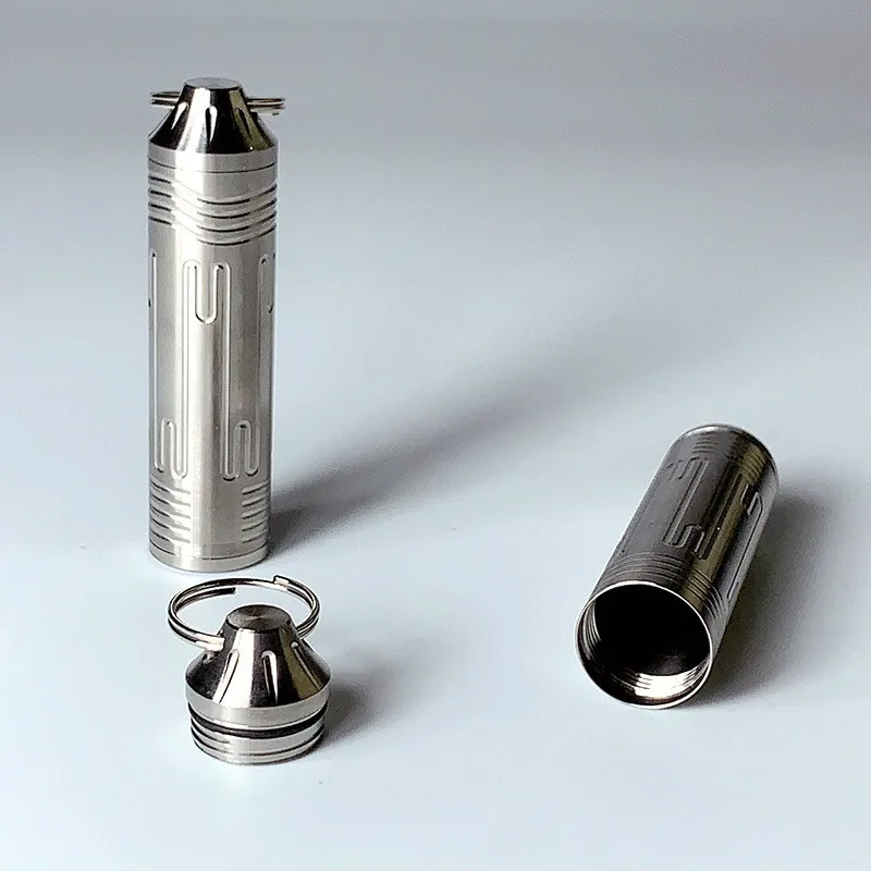 

Водонепроницаемый чехол для таблеток из титанового сплава, герметичная капсула с ожерельем, подвеска для первой помощи для кемпинга, контейнер для бутылки для выживания на открытом воздухе