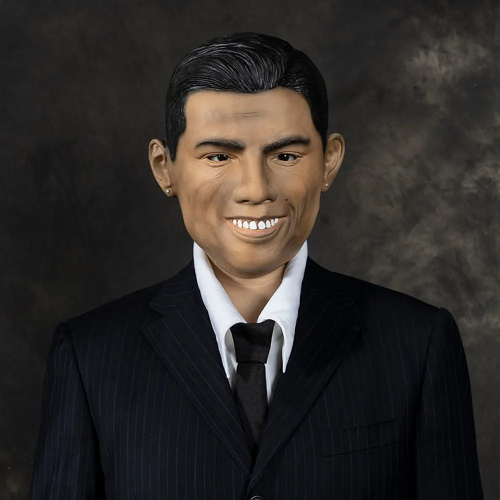 Must-have 1PCS Cristiano Ronaldo Mask. Made of Natural Latex, Hand-painted with Exquisite Details. Ideal for Parties, Festivals